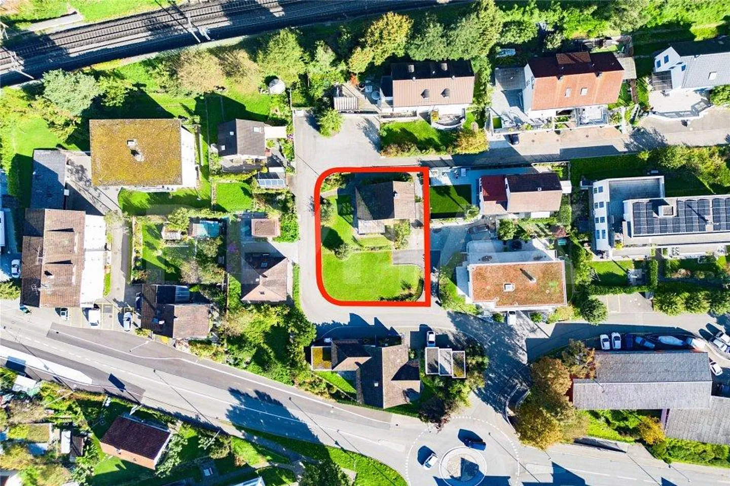 4.5 Zi.-Einfamilienhaus mit viel Umschwung  ideal für Neubau oder ... - Foto 5 von 13