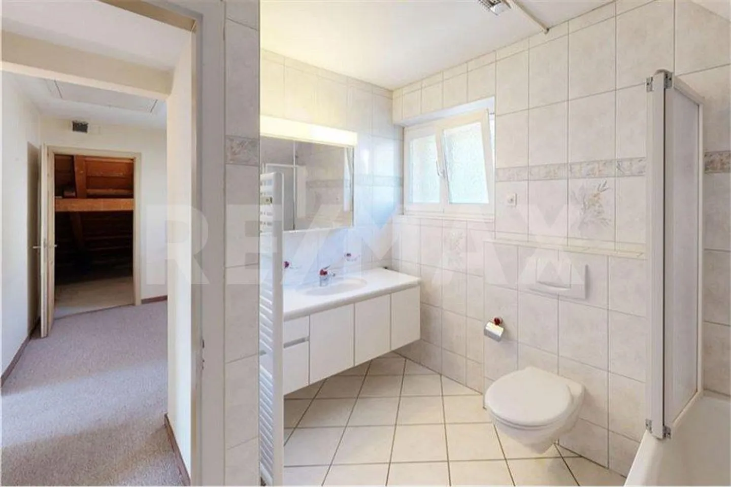 4.5 Zi.-Einfamilienhaus mit viel Umschwung  ideal für Neubau oder ... - Foto 9 von 13