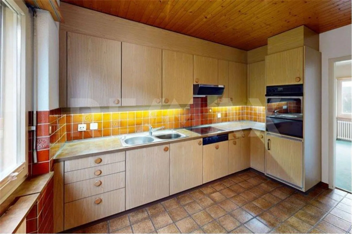 4.5 Zi.-Einfamilienhaus mit viel Umschwung  ideal für Neubau oder ... - Foto 7 von 13