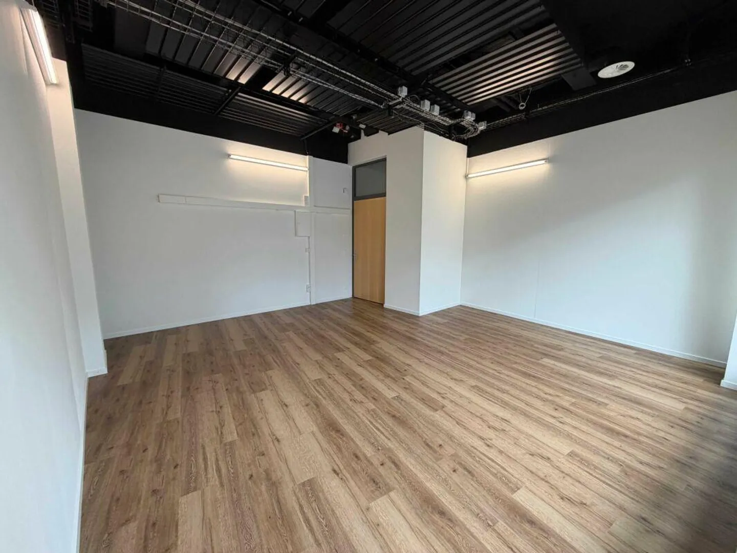 Moderne Verkaufsfläche in Zürich - Foto 3 von 7