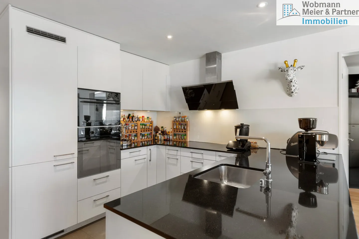 Appartement moderne de 3,5 pièces avec deux balcons - idéal pour les navetteurs et les couples - Photo 9 sur 14