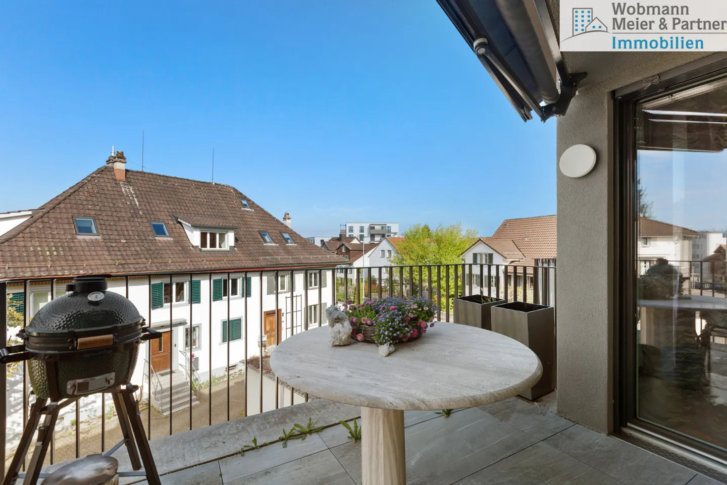 Appartement moderne de 3,5 pièces avec deux balcons - idéal pour les navetteurs et les couples - Photo 2 sur 14