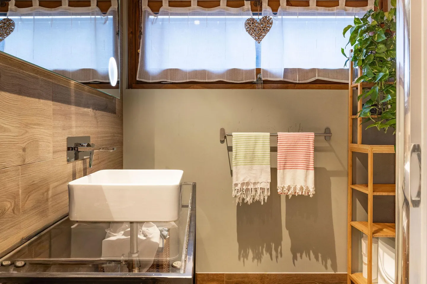 Appartamento moderno con 3 camere da letto nel centro di Châble - Foto 9 di 11