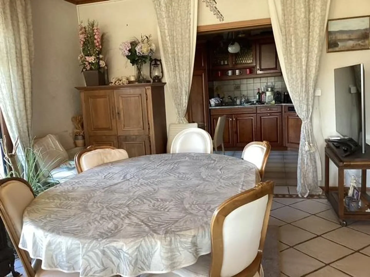 APPARTEMENT DE 3.5 PIECES DANS VILLA - Photo 1 sur 9