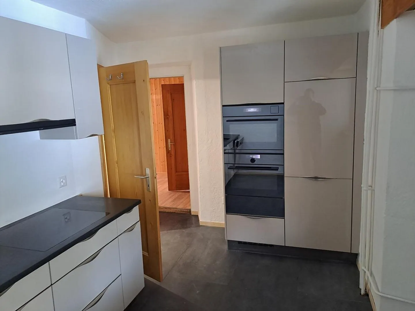 Sonnige renovierte Wohnung - Foto 3 von 11
