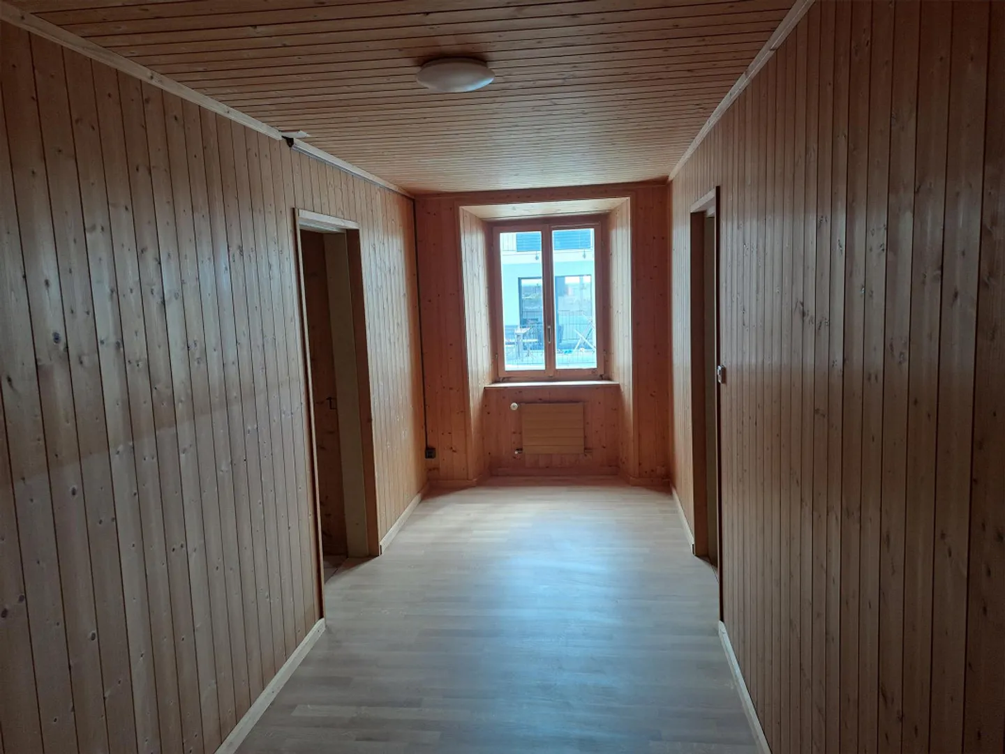 Sonnige renovierte Wohnung - Foto 5 von 11