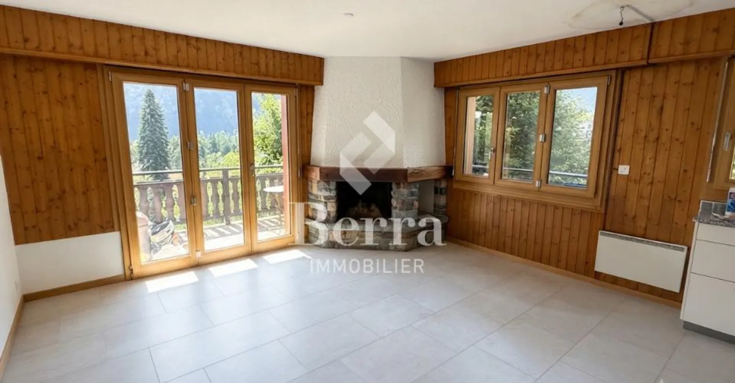 3,5 Zimmer renoviert, großer Balkon nach Südwesten und freie Sicht - Foto 4 von 12