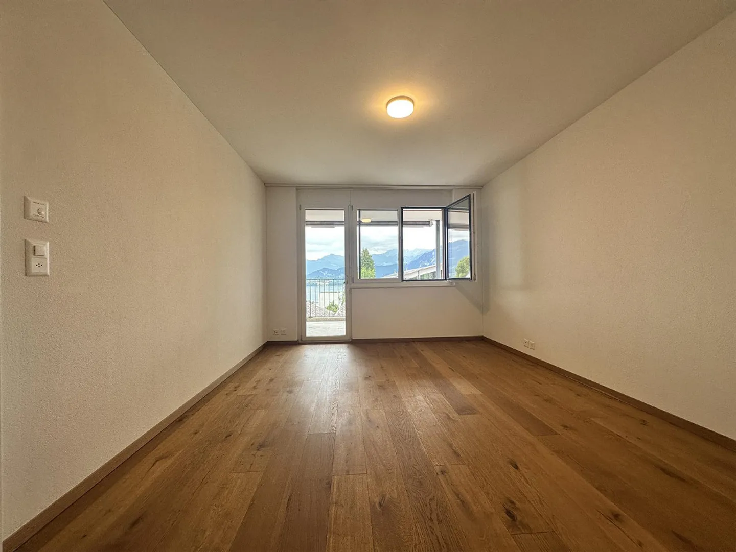 Moderne Wohnung mit Seeblick - Foto 9 von 10