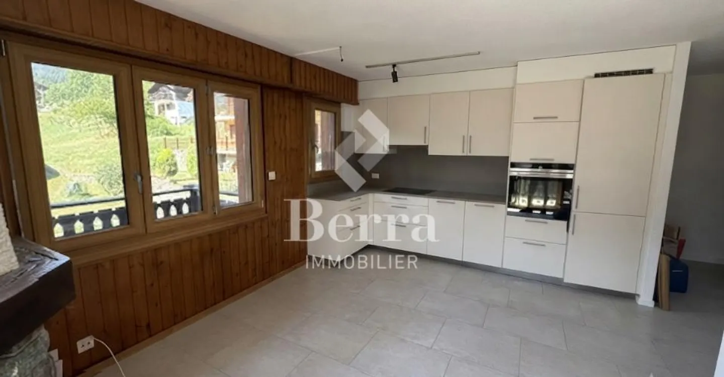 3,5 Zimmer renoviert, großer Balkon nach Südwesten und freie Sicht - Foto 10 von 12