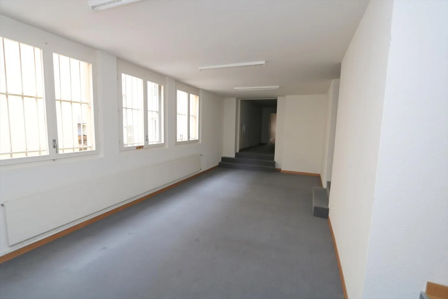 Office - Photo 2 of 7