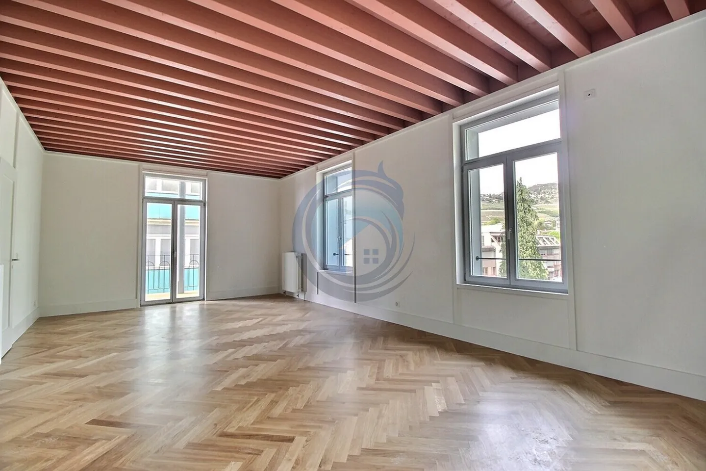 Charming 2.5 Room Apartment - Photo 4 of 12