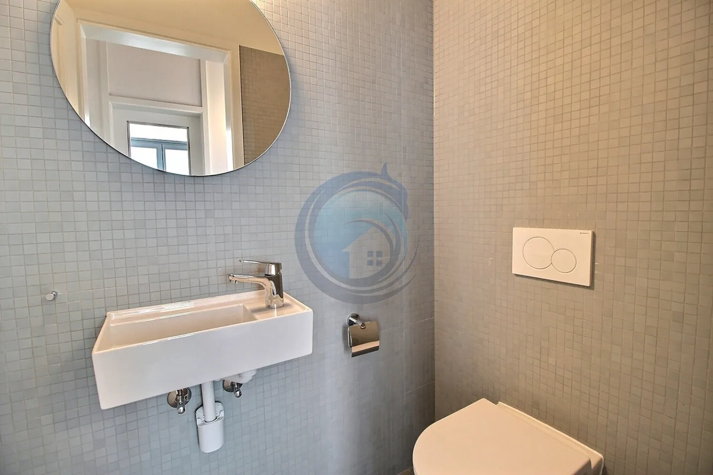 Charming 2.5 Room Apartment - Photo 7 of 12
