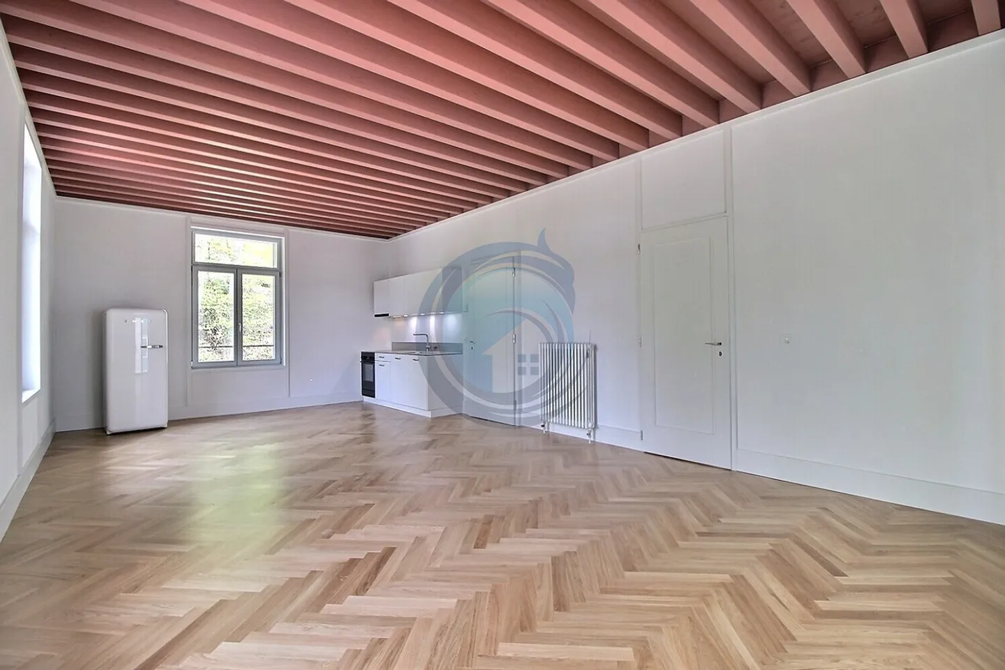 Charming 2.5 Room Apartment - Photo 1 of 12