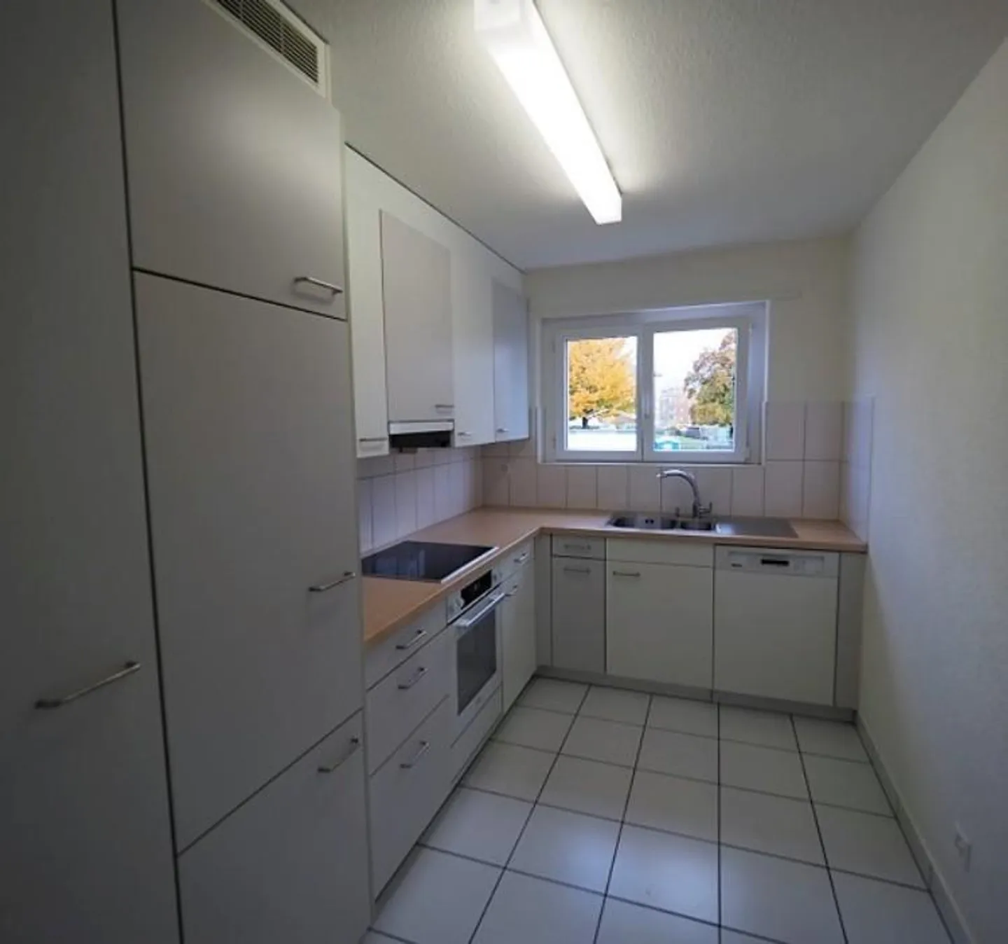 Zentrales Apartment in Dübendorf - Foto 4 von 8