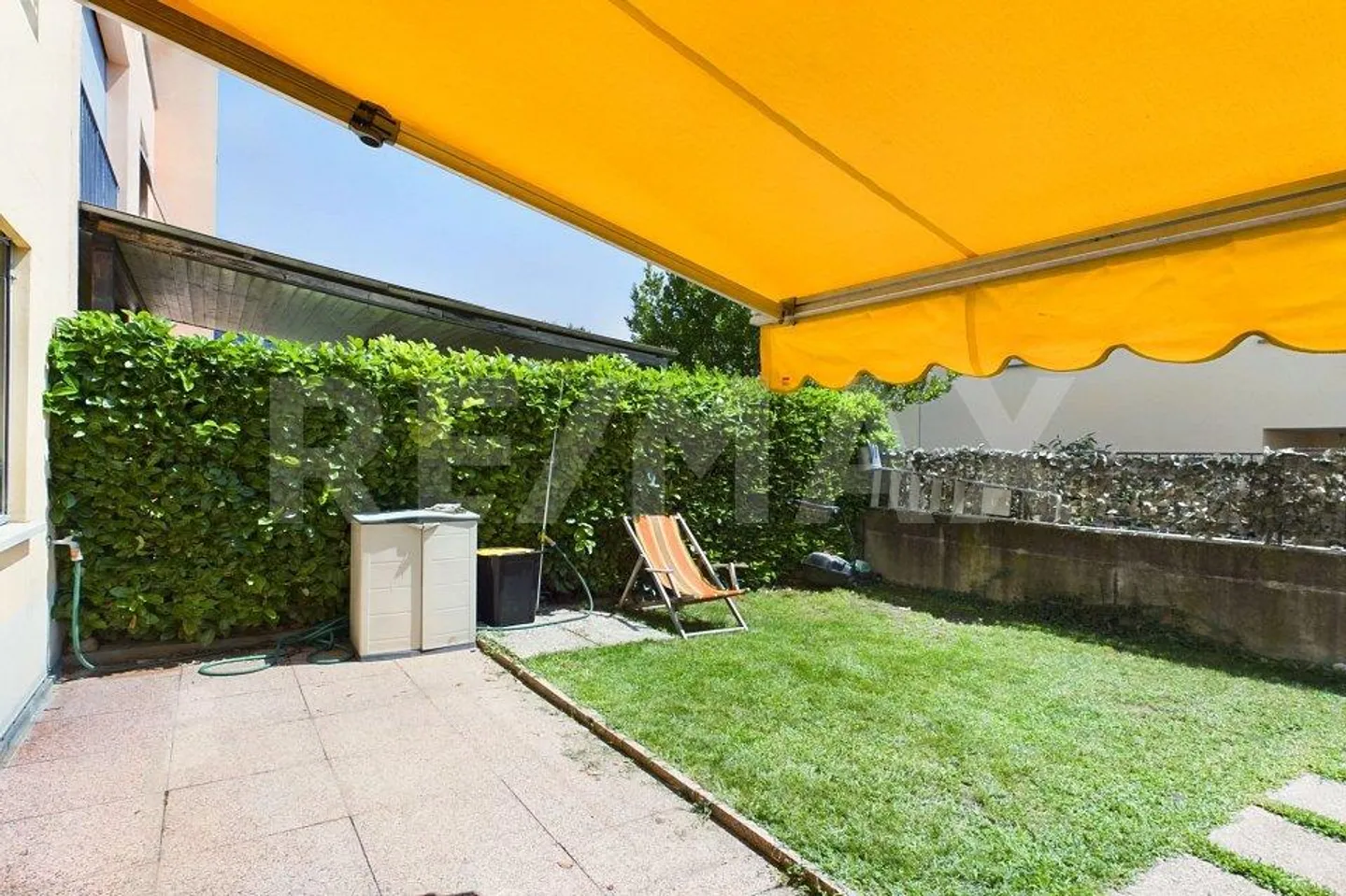 Casa spaziosa con doppio garage e terrazza panoramica - Foto 4 di 11