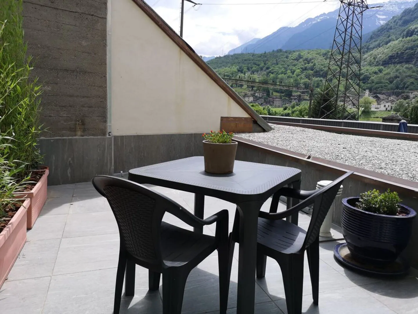 Hôtel Restaurant Elvezia avec hébergement, 8 places de parking et terrasse couverte - Photo 3 sur 4