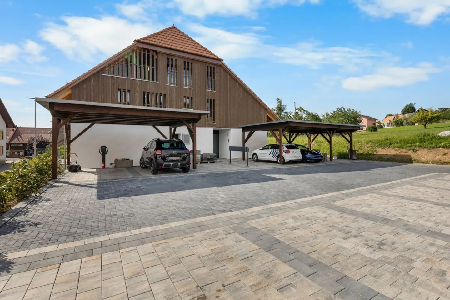 Eleganza d'altri tempi e comfort moderno per questo appartamento di 4,5 locali in un edificio classificato - Foto 13 di 13