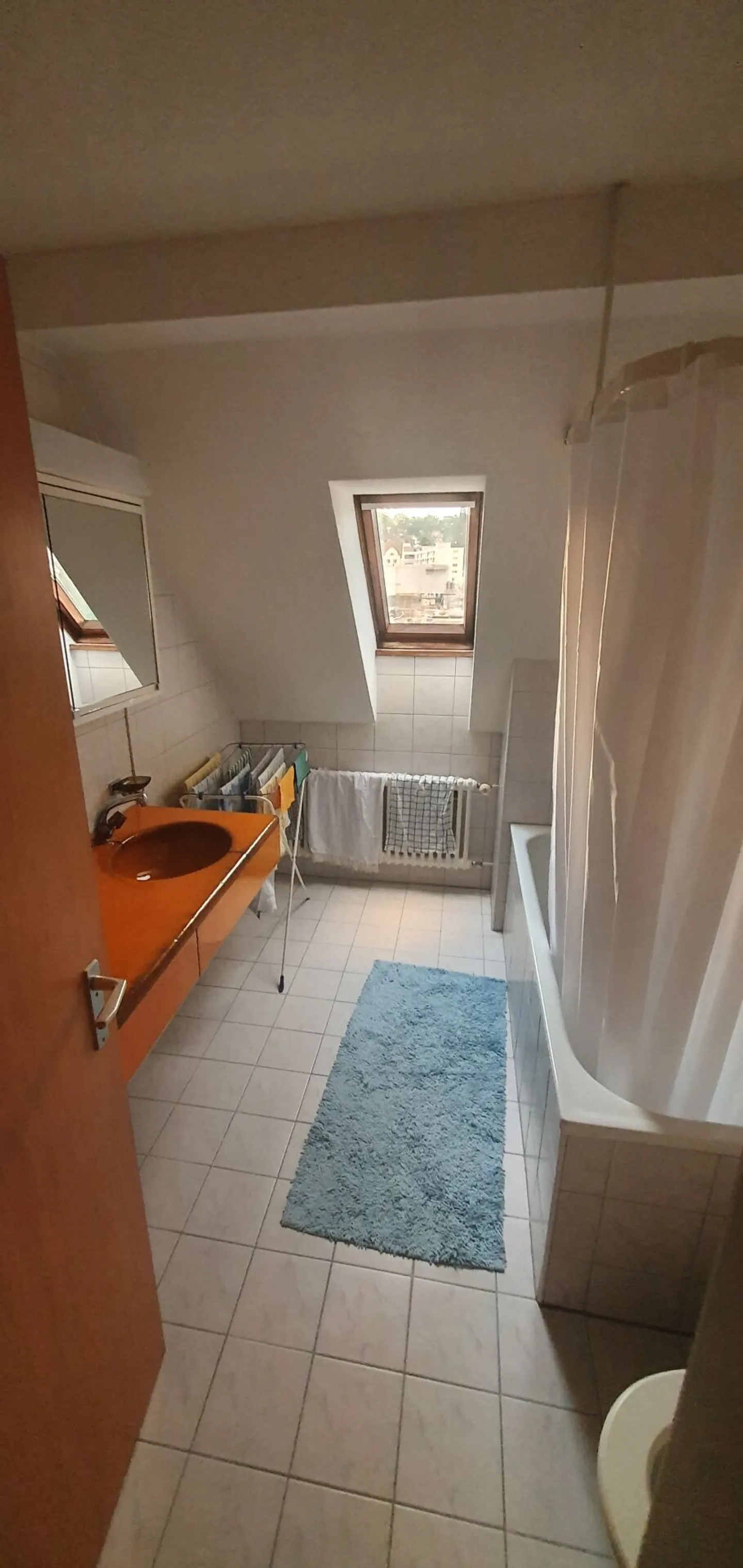 Chambre meublée en colocation dans un appartement de 3 personnes dans le quartier de St. Fiden (4ème étage gauche n° 1) - Photo 5 sur 6