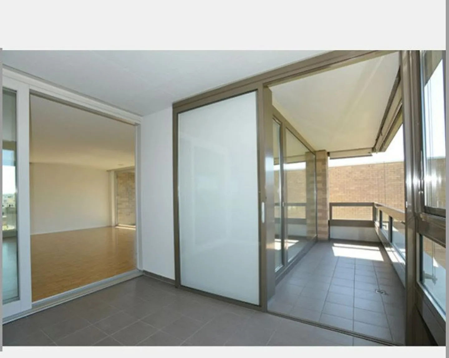 Glattparkwohnung mit Wintergarten - Foto 6 von 7