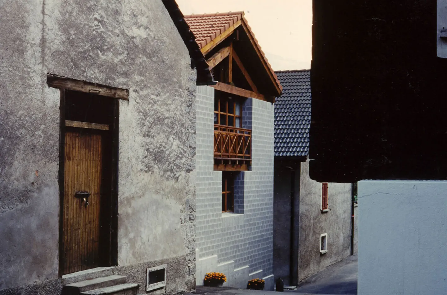 Casa unifamiliare contemporanea - Foto 5 di 14