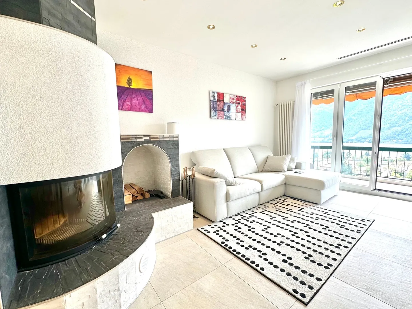 Beautiful Attic in Val Mara, Canton Ticino with stunning lake view - Photo 4 of 12