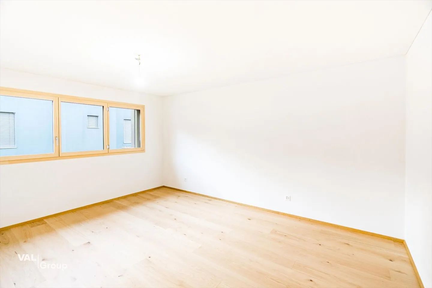 Appartamento moderno di 5,5 stanze con grande balcone - Foto 9 di 13