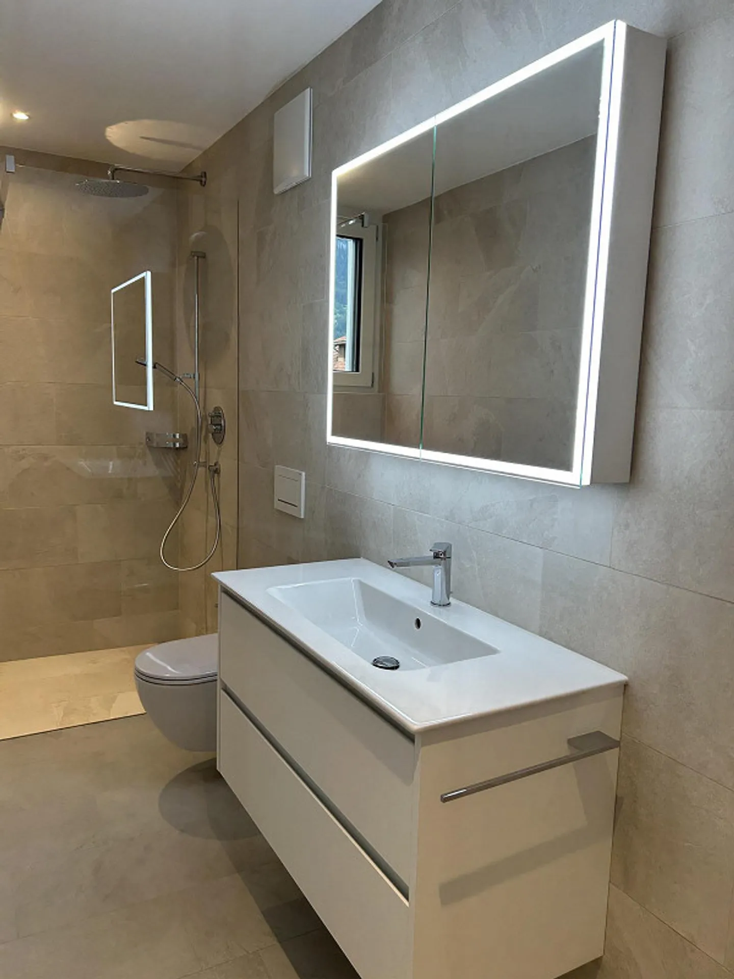 Modern 5.5-room new apartment in ownership standard - Photo 4 of 4
