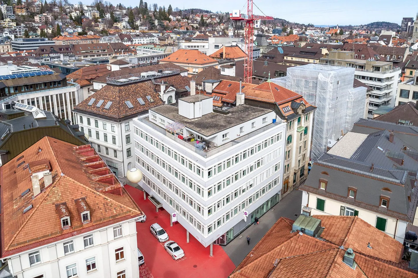 Your Office at the Red Square! - Photo 2 of 13