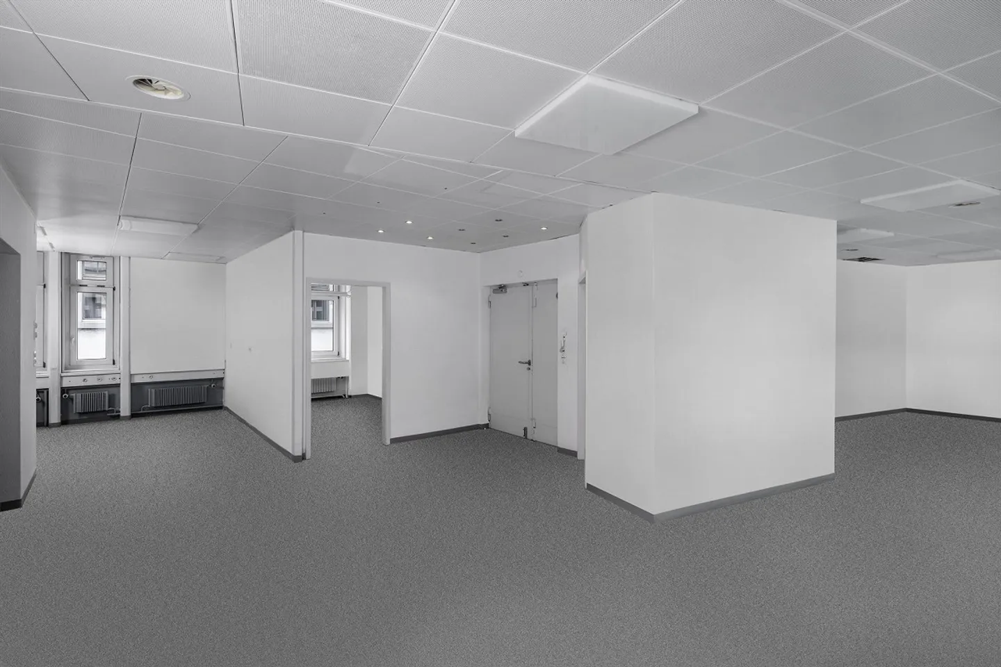 Your Office at the Red Square! - Photo 4 of 13