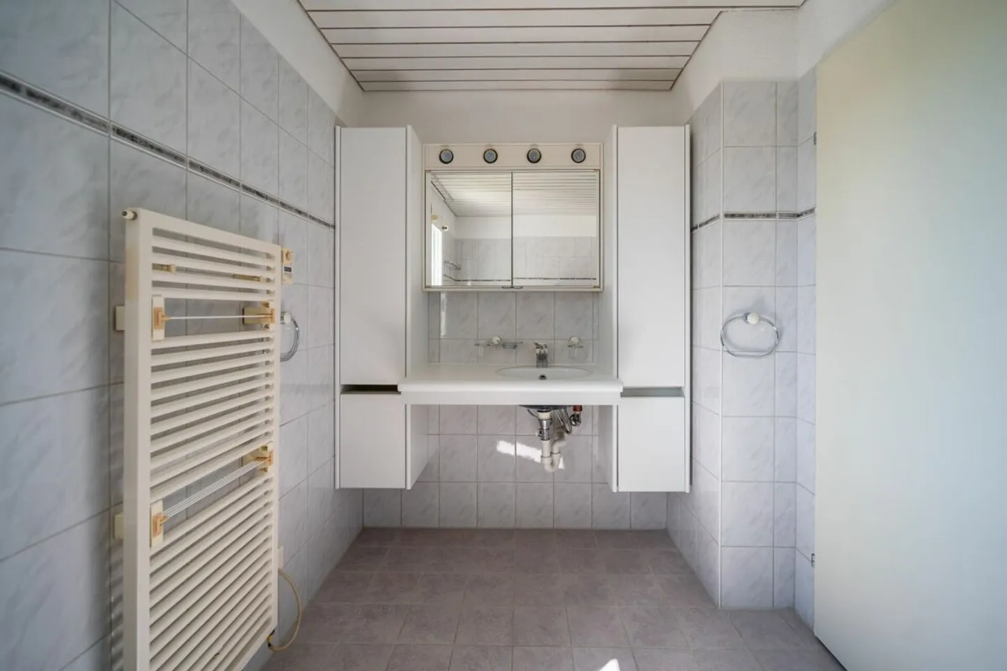 Helle 4.5-Zimmer-Wohnung mit Wintergarten - Foto 8 von 12