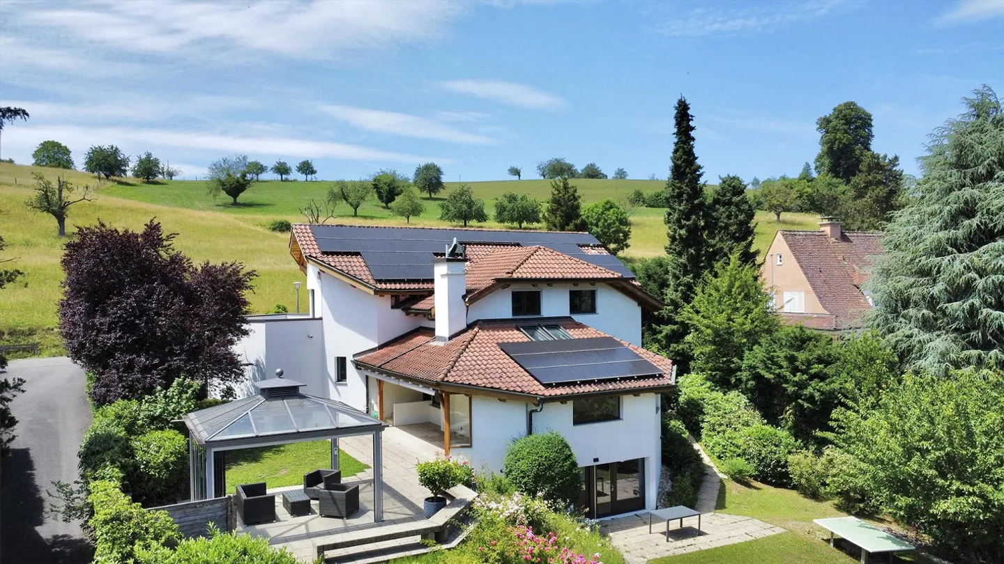 Elegant 9-Room Country Villa with Modern Indoor Pool at Muttenzer Dürrberg - Photo 1 of 12