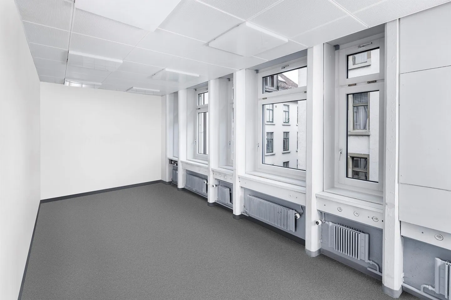 Your Office at the Red Square! - Photo 6 of 13