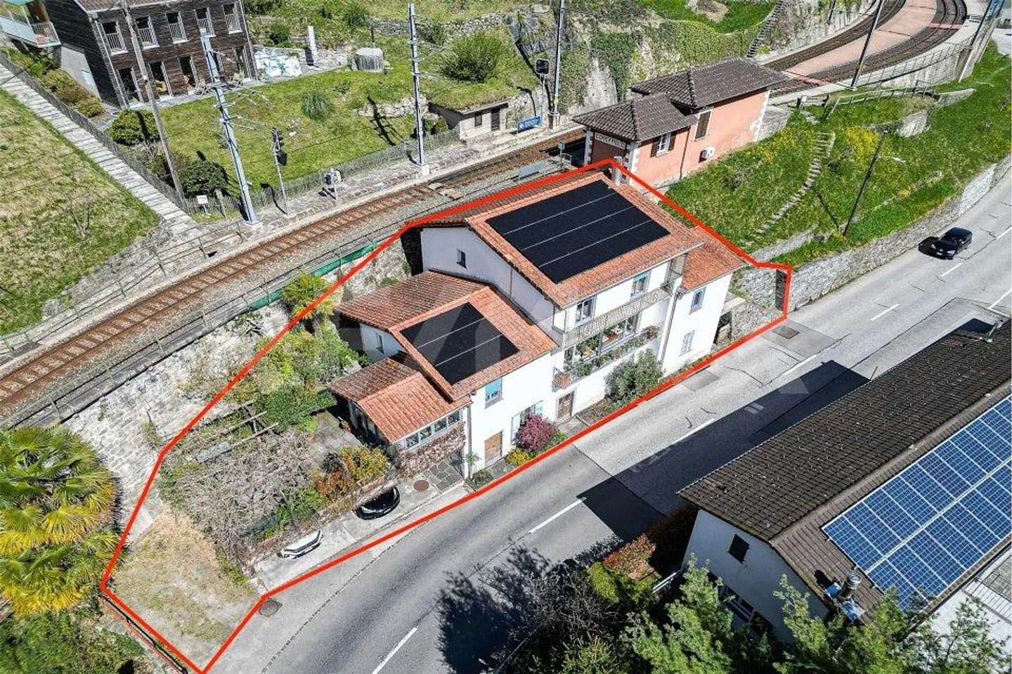 Renoviertes Haus mit Pergola - Foto 3 von 13