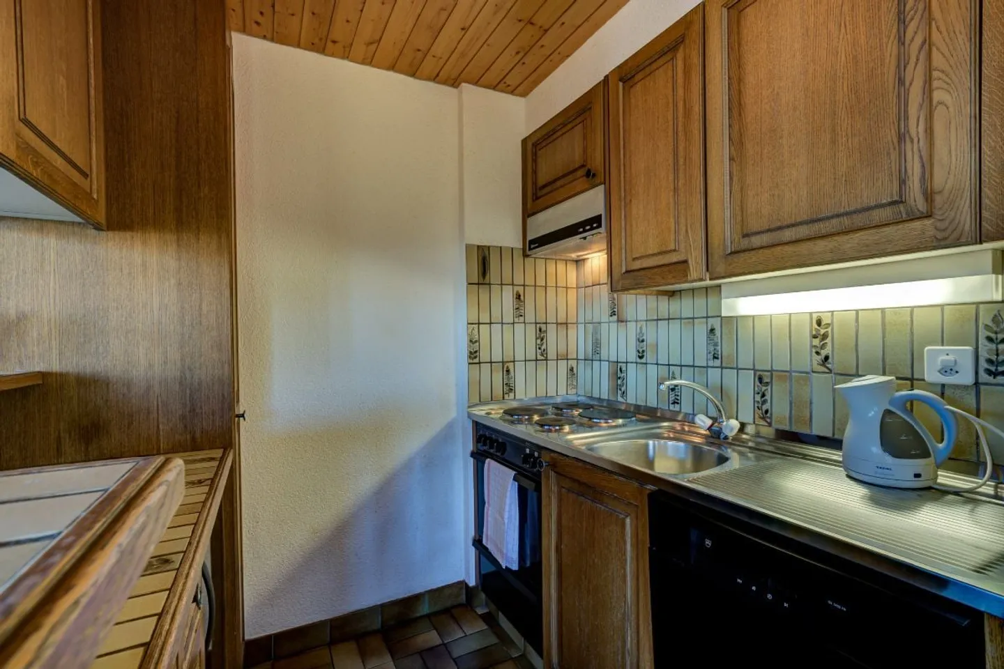 Geräumige und helle 4-Zimmer-Wohnung, 5 Minuten von den Skiliften entfernt - Photo 7 of 13