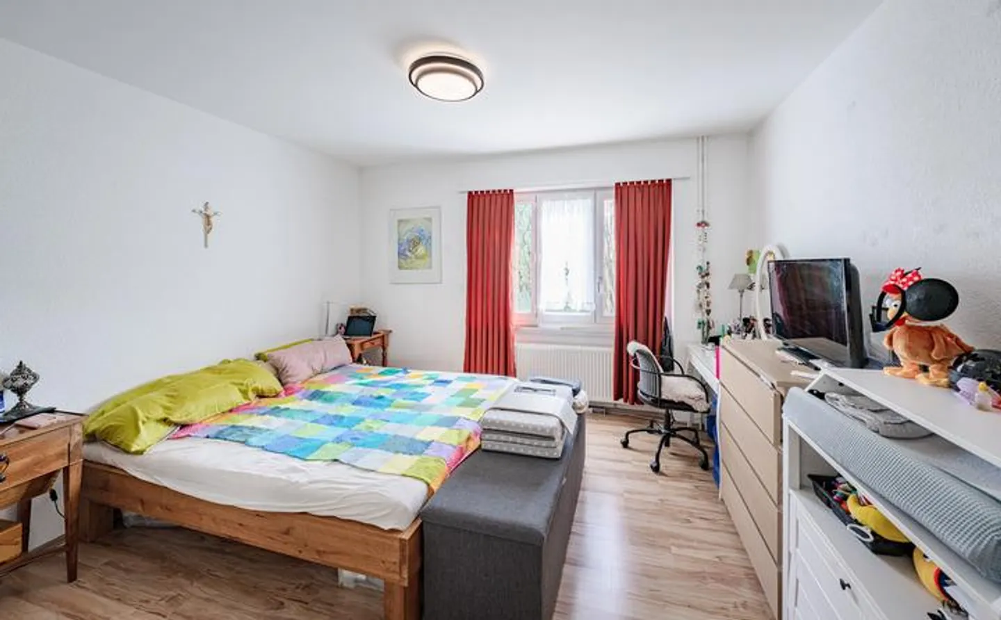 VERSATILE MULTI-FAMILY HOUSE WITH ATTRACTIVE RETURNS - Photo 4 of 8