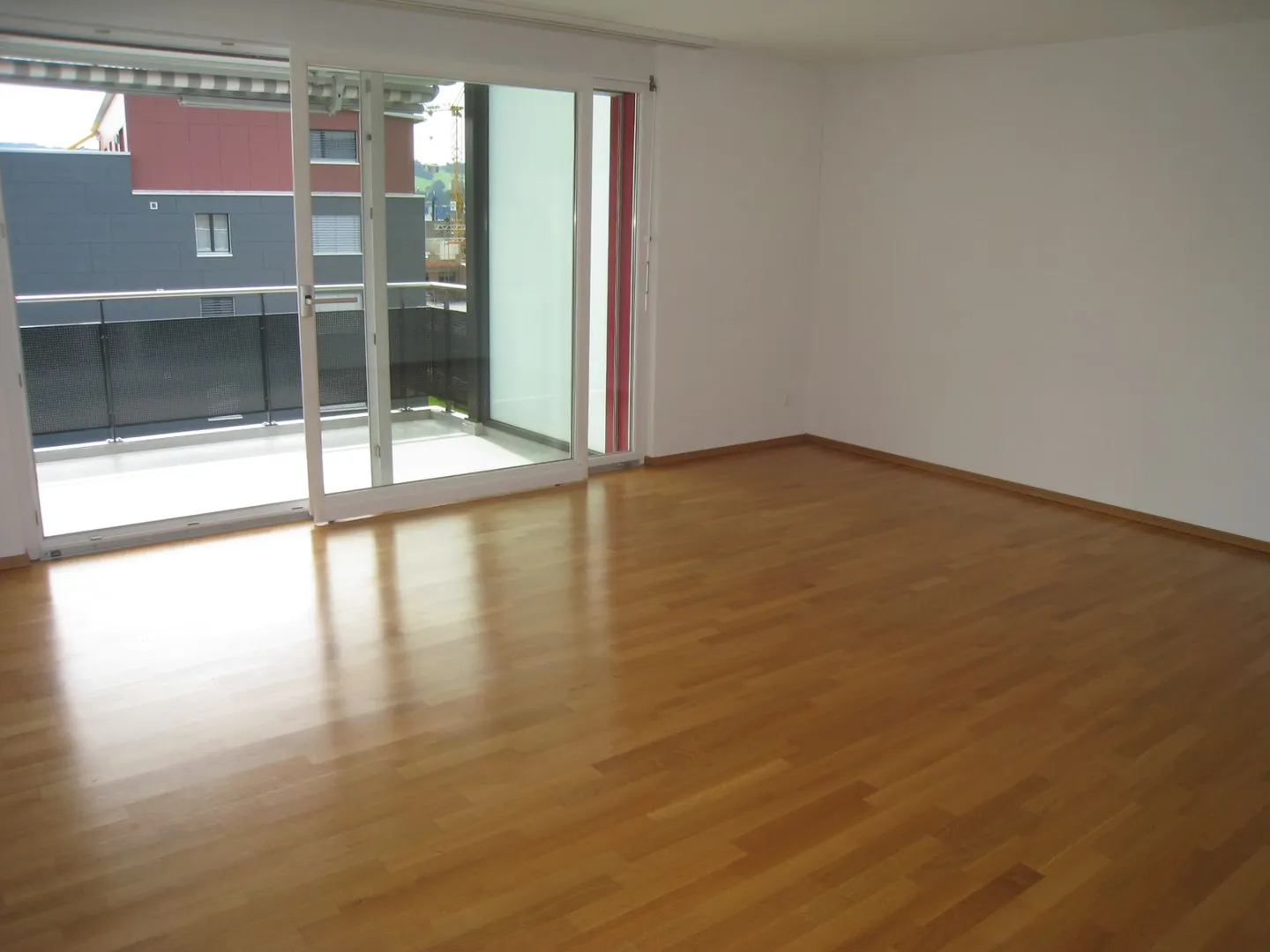 Appartement de 4,5 pièces dans un quartier adapté aux enfants - Photo 6 sur 9