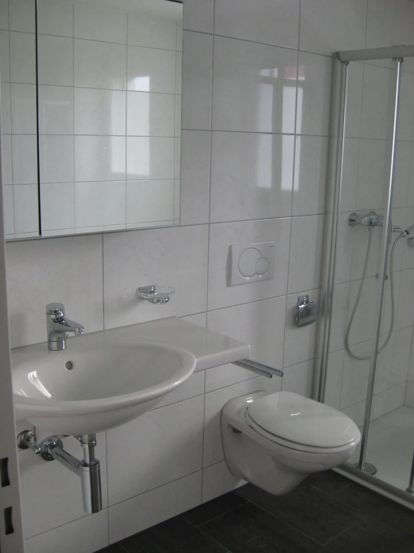 Appartement de 4,5 pièces dans un quartier adapté aux enfants - Photo 4 sur 9