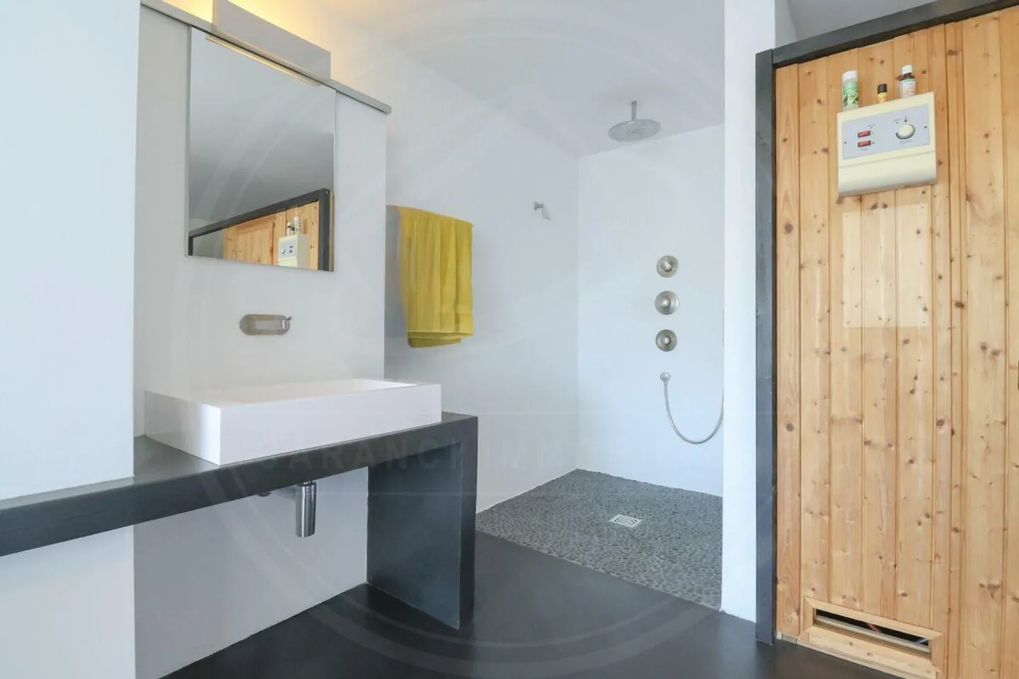 VENDUTO - Il design incontra l'idillio del villaggio - unica casa unifamiliare... - Foto 8 di 11