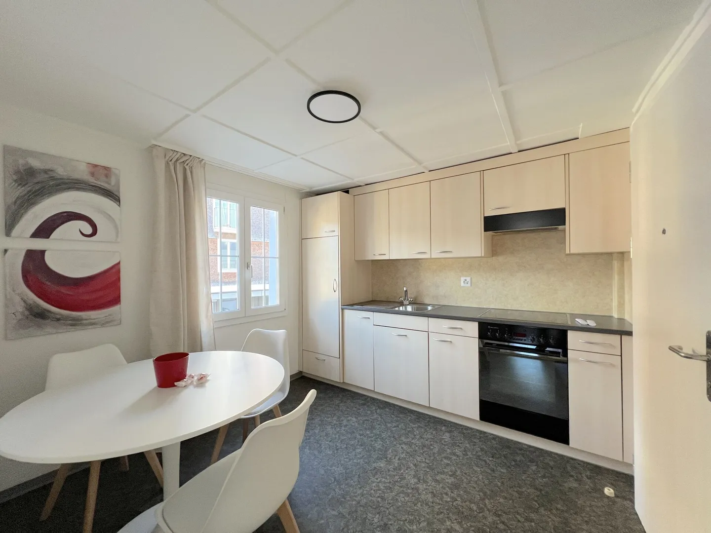 CENTRALE COMPLETAMENTE ARREDATO - Foto 1 di 8