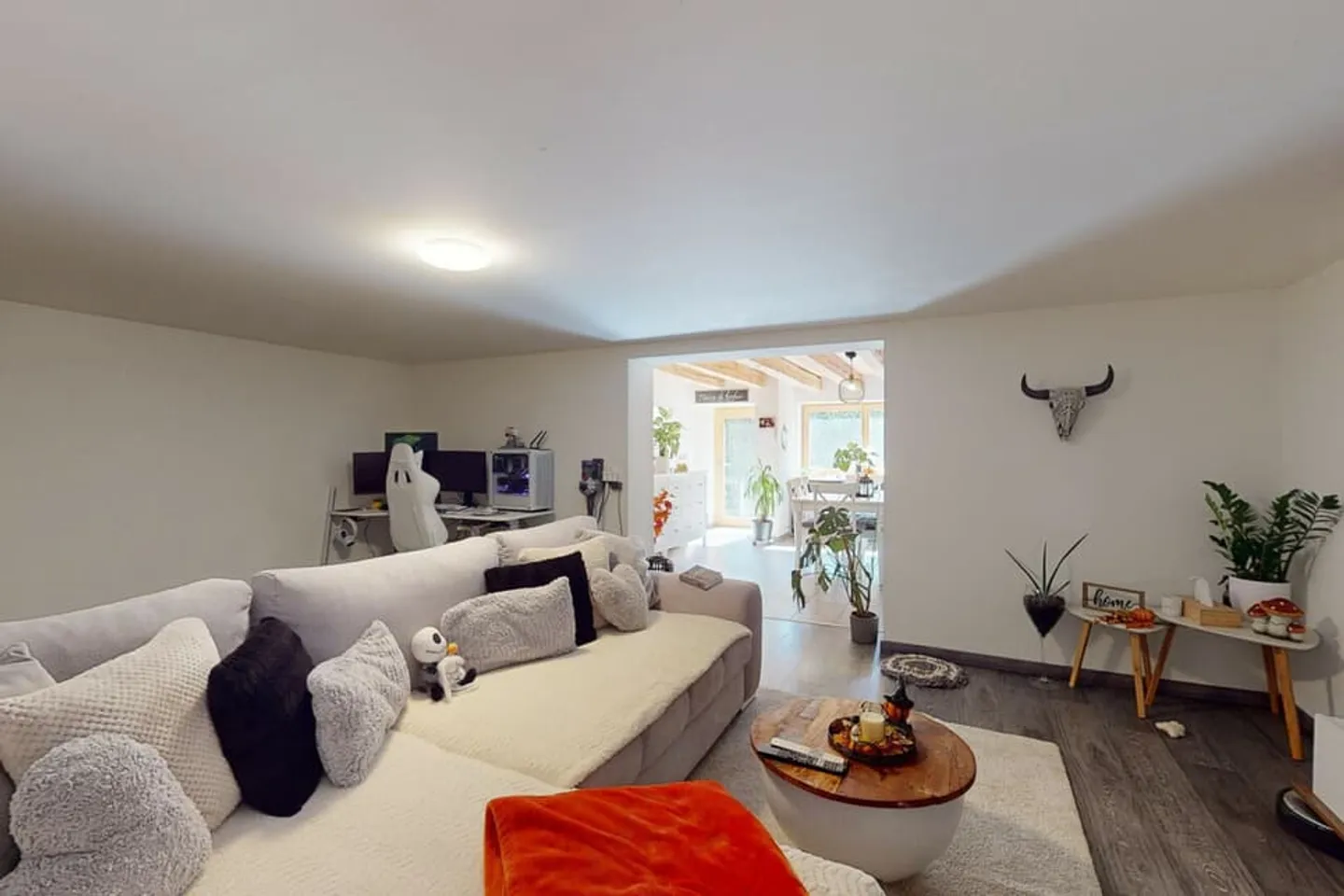 Magnificent renovated farm with 3 apartments and a stable - Photo 12 of 13