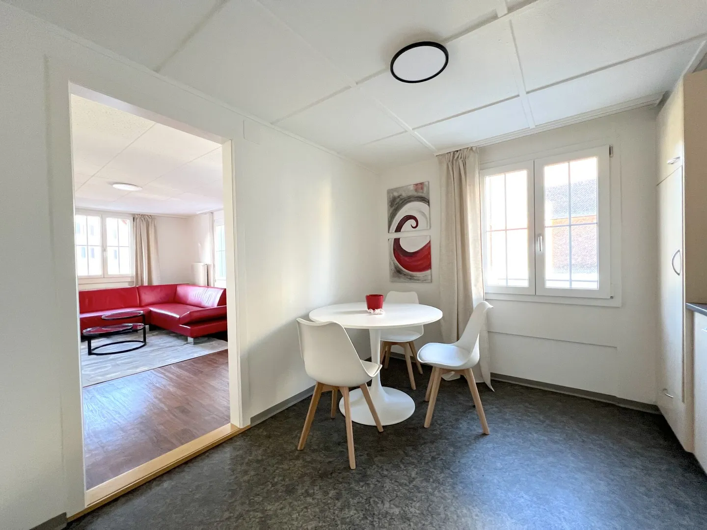 CENTRALE COMPLETAMENTE ARREDATO - Foto 2 di 8