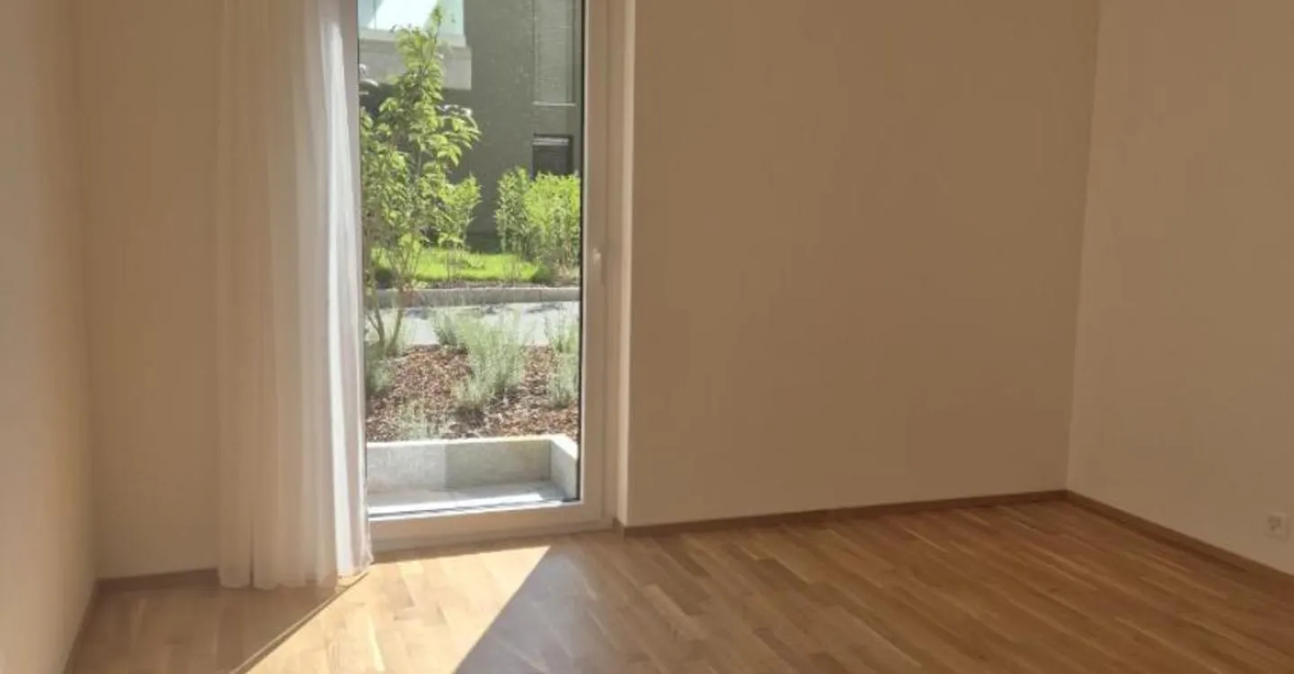 Apartment on the ground floor with terrace, Uvrier - Photo 3 of 6