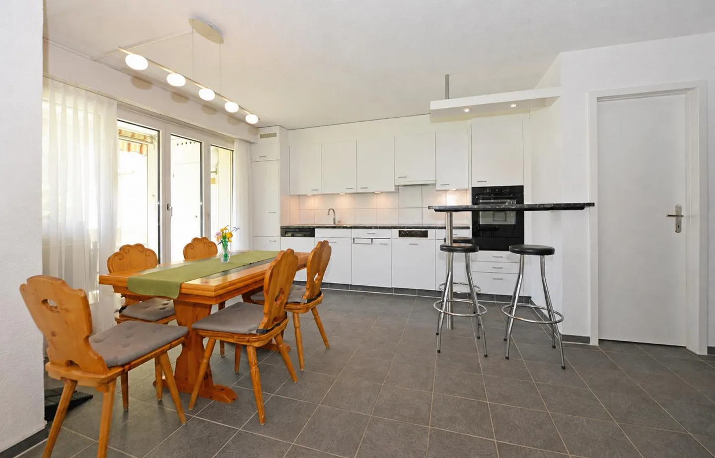 Komfortables Apartment in der Natur - Foto 3 von 3