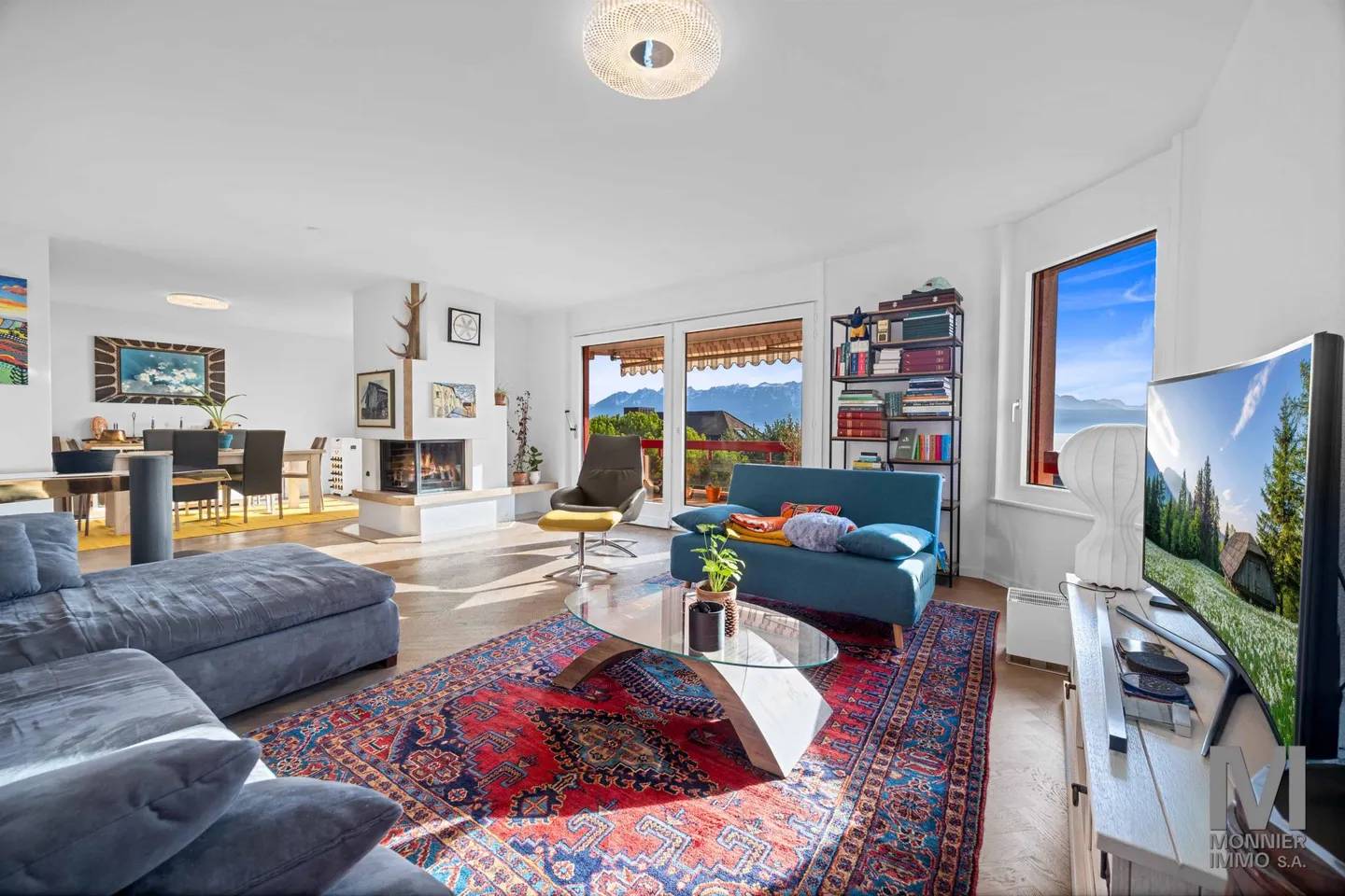 Magnifique 5.5 pièces avec vue lac - Photo 3 sur 12