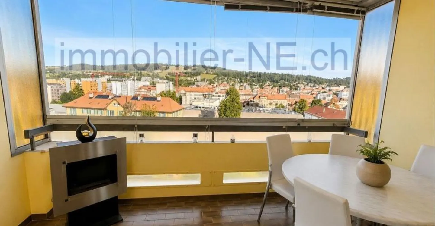Geräumige 4,5-Zimmer-Wohnung mit 1 Garagenbox - Foto 1 von 9