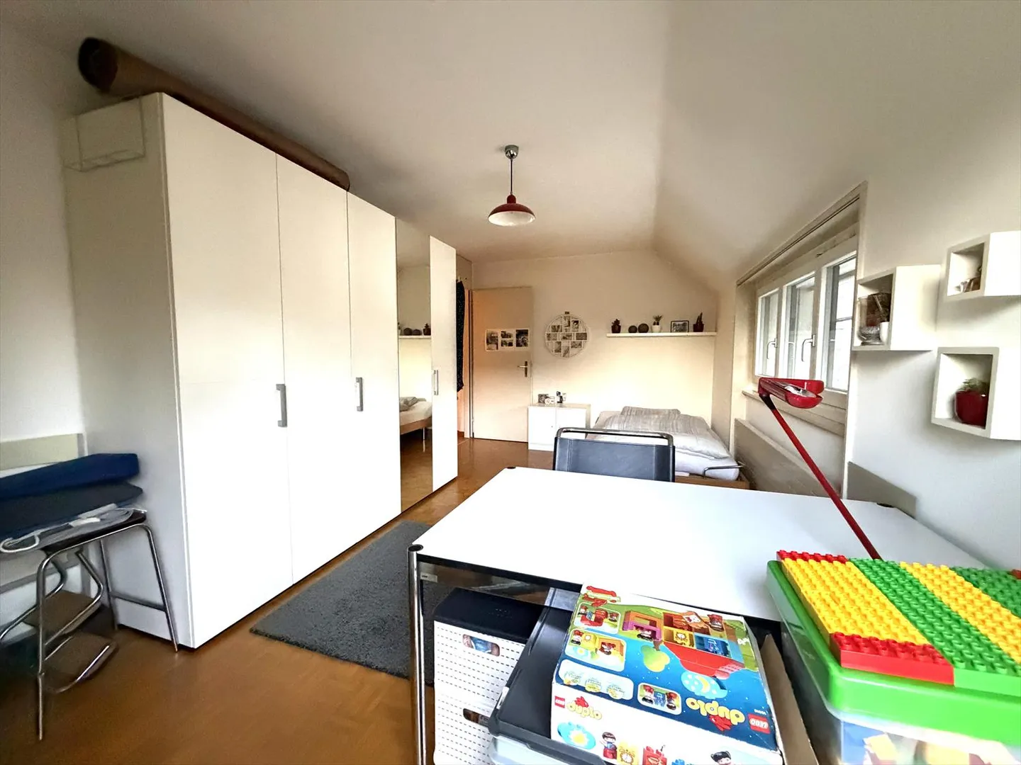 Appartement lumineux de 3 pièces de 72 m2 - Près du lac - Photo 10 sur 15