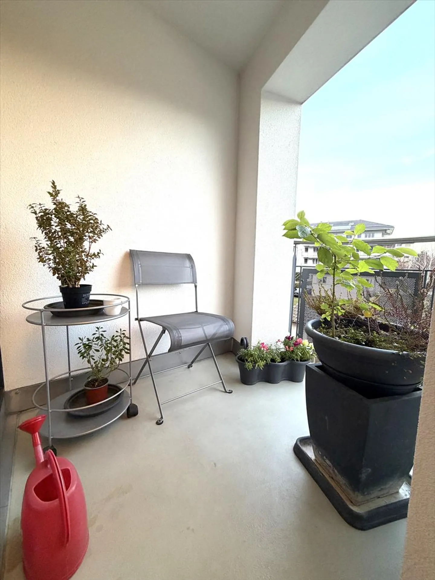 Appartement lumineux de 3 pièces de 72 m2 - Près du lac - Photo 13 sur 15