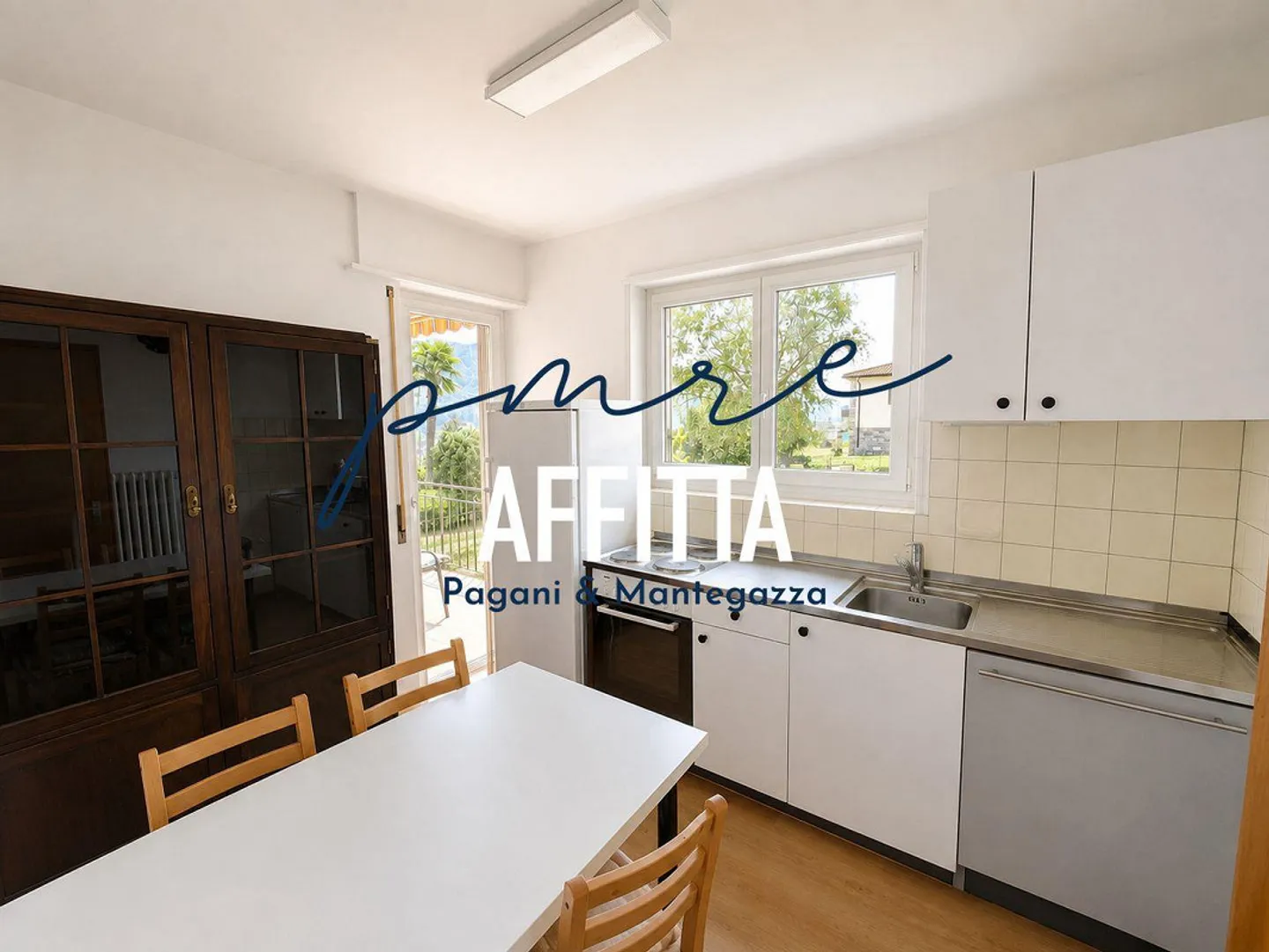 TAVERN | WELCOMING 3.5 ROOMS IN A TWO-FAMILY HOUSE WITH GARDEN - Photo 2 of 13
