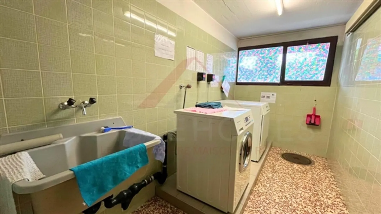 Rare bright 3.5 room apartment in Delémont of 85 m² with terrace and panoramic view - Photo 13 of 16