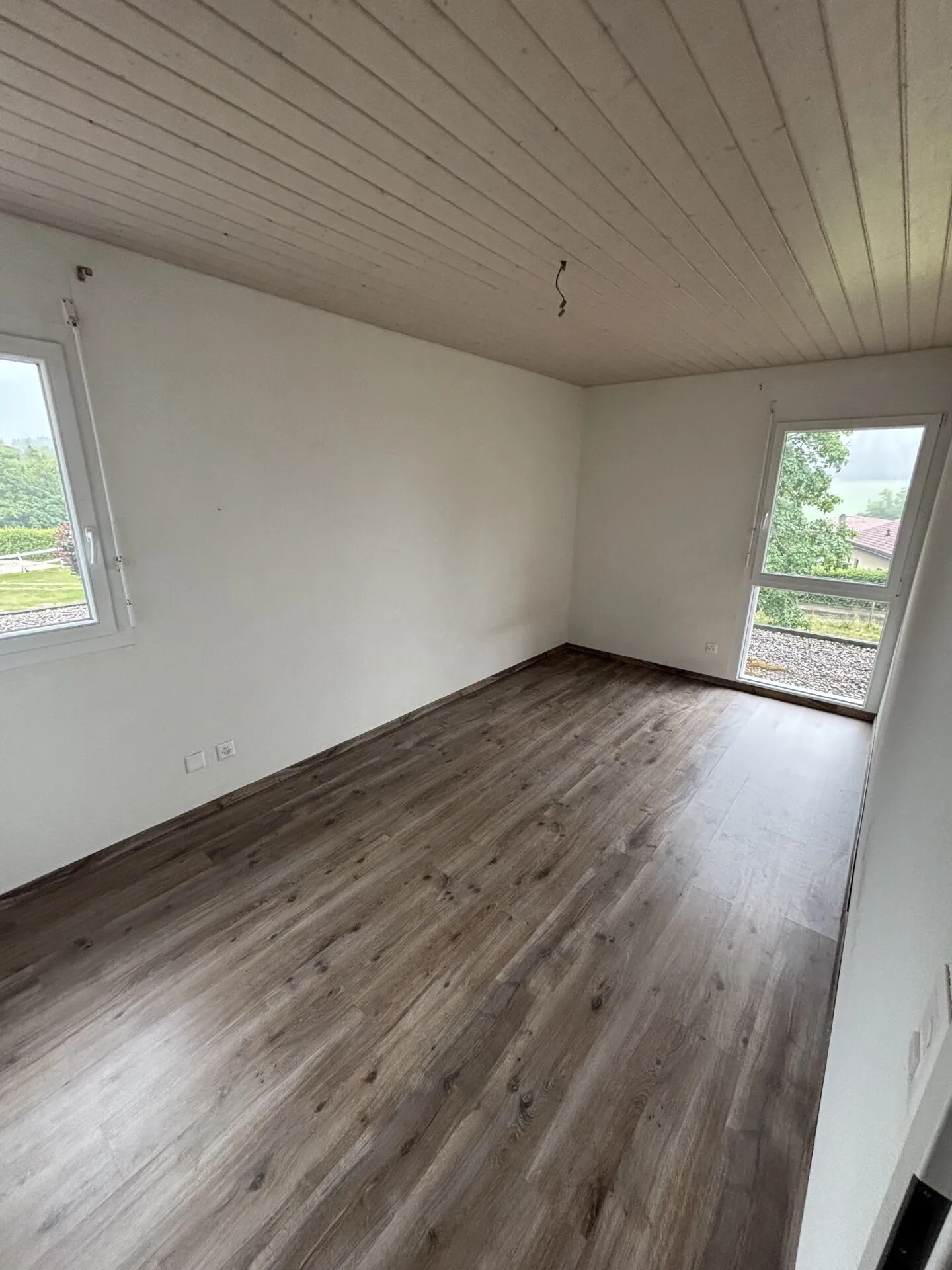 Superb Contemporary Individual Villa in La Chaux-de-Fonds - Photo 4 of 7